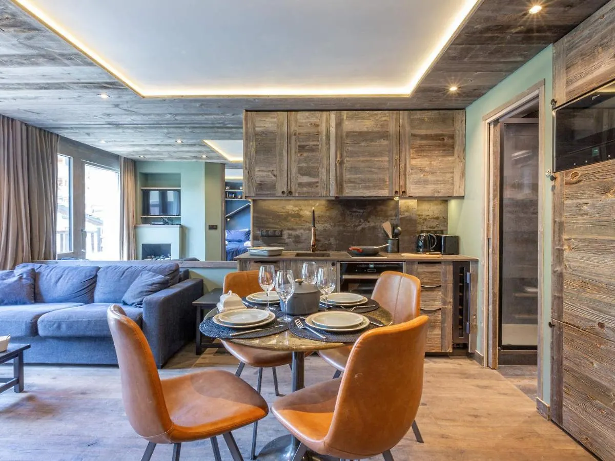 Appartement Skis Aux Pieds Avec Parking Et Wifi Au Coeur De Val-D'Isere - Fr-1-694-317 0*,